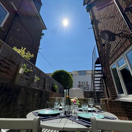 2 Bedroom Apartment Ground Floor Eastbourne Town Centre Buitenkant foto