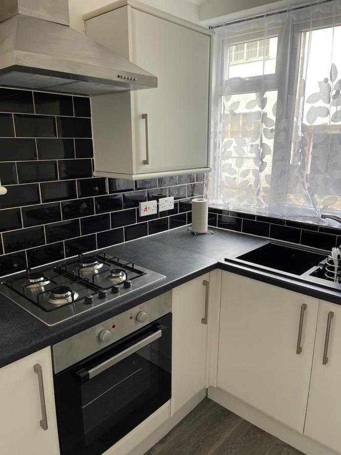 2 Bedroom Apartment Ground Floor Eastbourne Town Centre Buitenkant foto